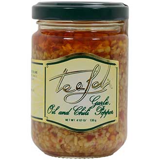 Garlic Oil and Chili Pepper